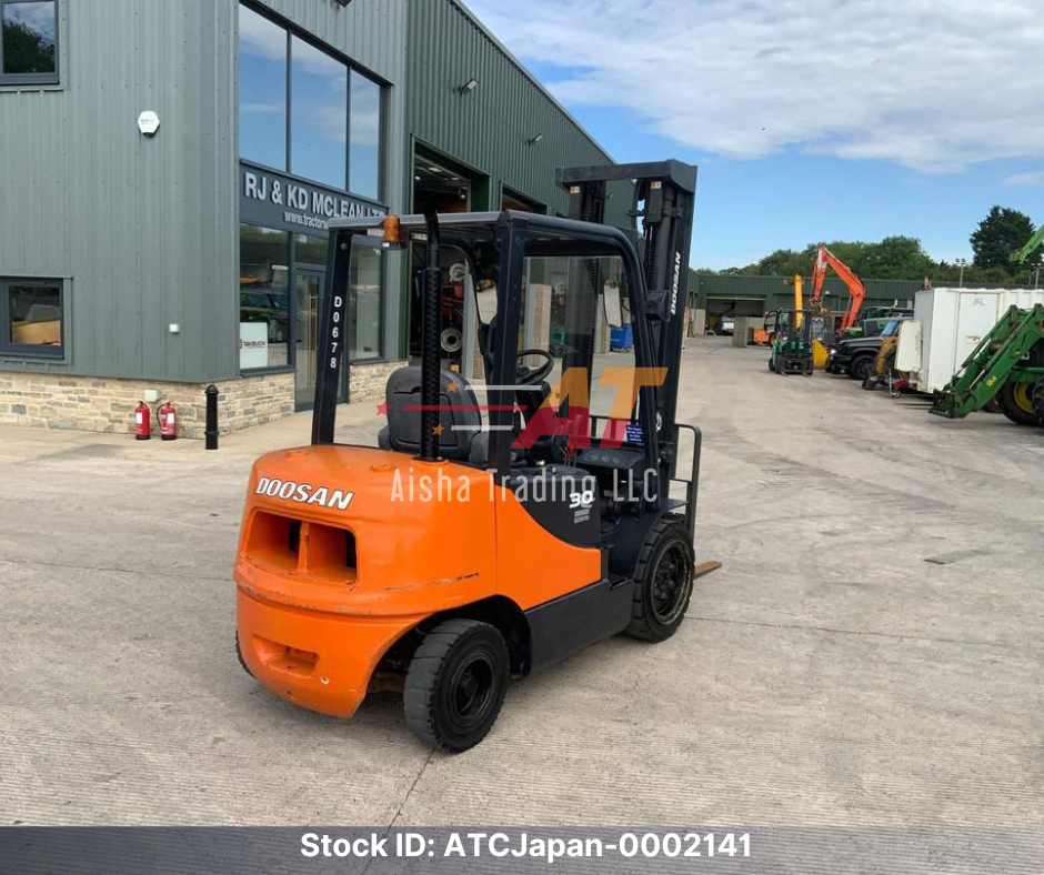 2014 Doosan 30
